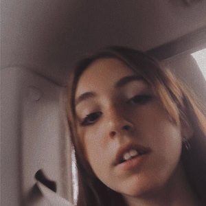 Meet your Posher, Karissa